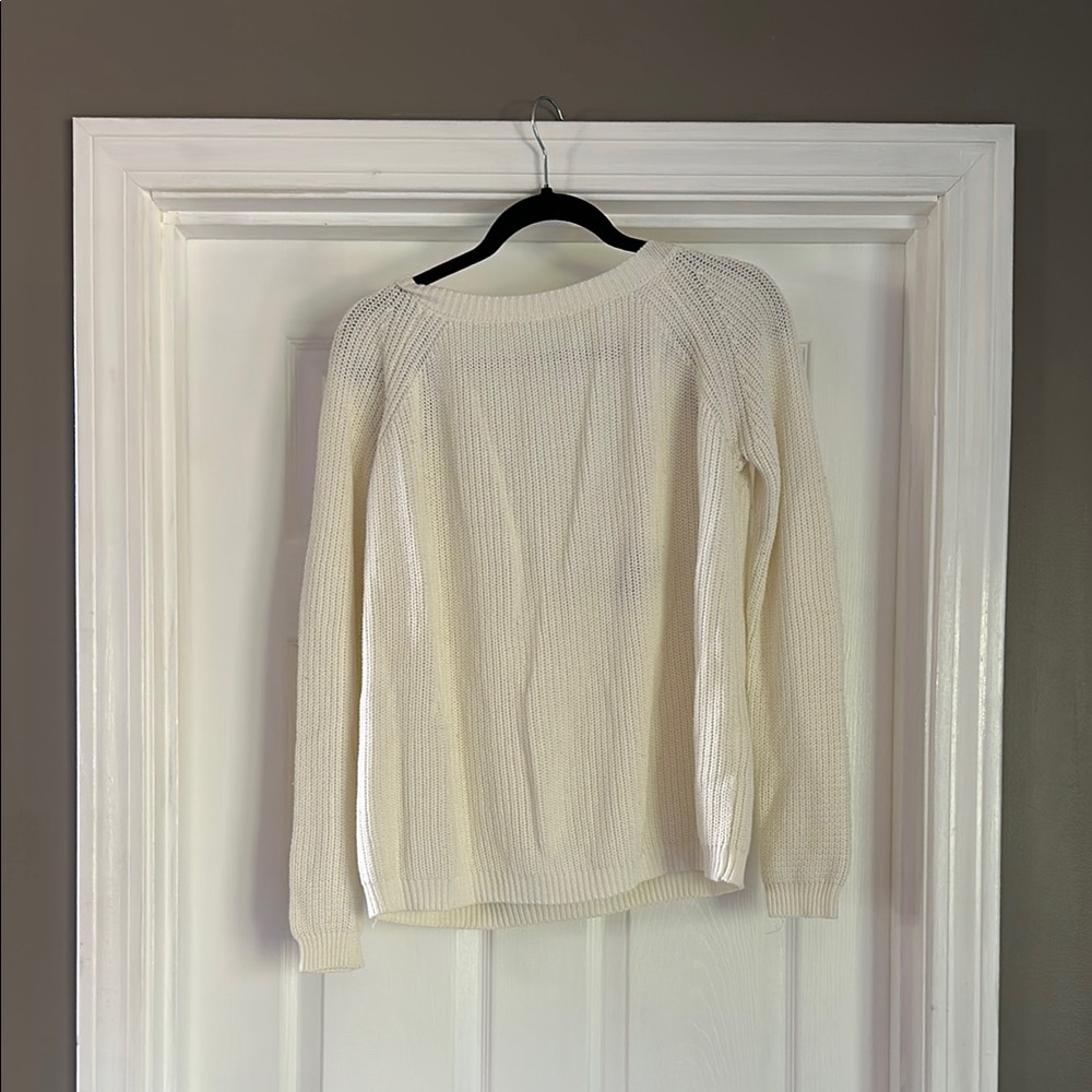 Lulu's Cream V-Neck Sweater Lightweight Knit